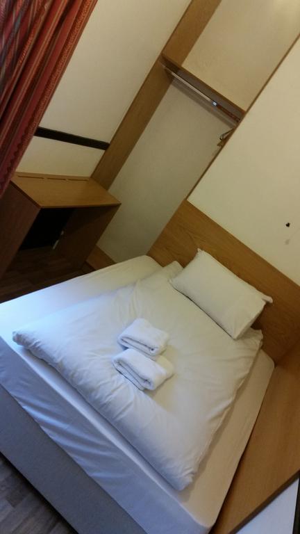 The Holyhead Hostel Δουβλίνο Εξωτερικό φωτογραφία